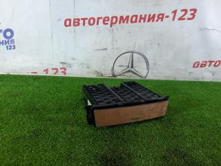Пепельница Mercedes GL450 2006
