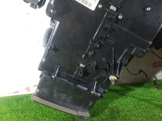 Корпус печки GL450 2006 X164 273.923 Корпус печки GL450 2006 X164 273.923