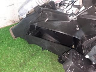 Корпус печки GL450 2006 X164 273.923 Корпус печки GL450 2006 X164 273.923