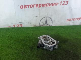 Запчасть вакуумный насос тормозов Mercedes CLA180 2015