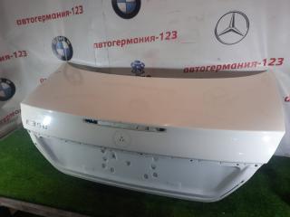 Крышка багажника Mercedes E350 2005