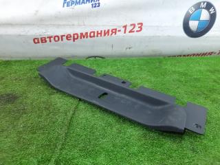 Накладка замка багажника Mercedes V220 2017 контрактная Накладка замка багажника Mercedes V220 2017