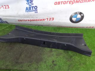 Накладка замка багажника Mercedes CLS350 2011 контрактная Накладка замка багажника Mercedes CLS350 2011