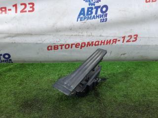 Педаль газа Mercedes C200 2015