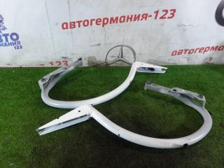 Петля крышки багажника Mercedes CLS350 2011