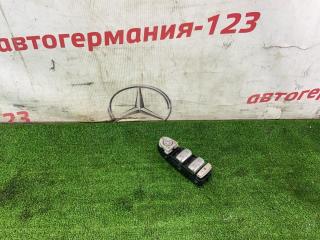 Блок управления стеклоподъемниками Mercedes E220d 2017