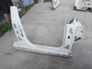 Порог кузова правый Mercedes GLA180 2014