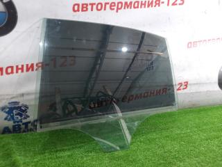 Стекло двери заднее левое Mercedes C180 2015