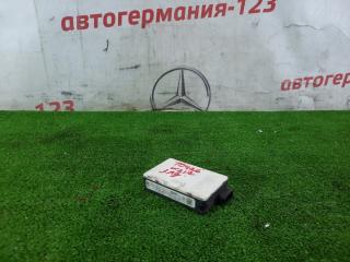 Запчасть датчик слепых зон Mercedes E300 2013