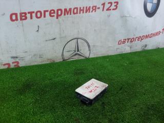Запчасть датчик слепых зон Mercedes E300 2013