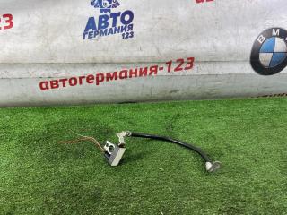 Запчасть клемма Mercedes ML350 2012