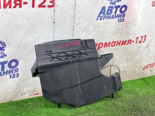 Запчасть корпус воздушного фильтра правый Mercedes ML350 2012