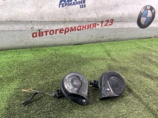 Запчасть звуковой сигнал Volkswagen Passat