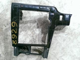 Консоль магнитофона Subaru Legacy Lancaster контрактная Консоль магнитофона Subaru Legacy Lancaster