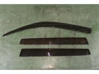 Ветровик на дверь задний правый Subaru Forester