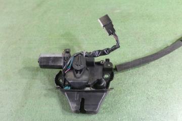 Замок крышки багажника GS460 URS190 Замок крышки багажника GS460 URS190