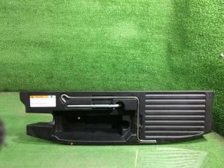 Пластиковая ниша запасного колеса Subaru XV 2015