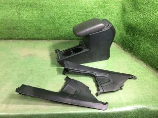 Подлокотник Subaru Forester 2014