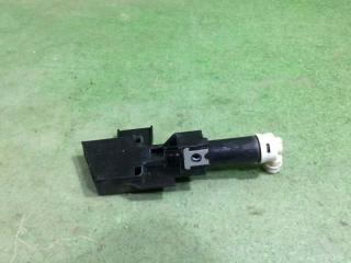 Форсунка омывателя фар правая Subaru Forester 2012