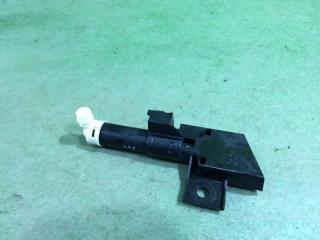 Форсунка омывателя фар правая Subaru XV 2013