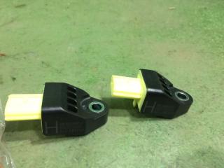 Запчасть датчик airbag Subaru Levorg 2014