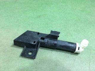 Форсунка омывателя фар левая Subaru XV 2013