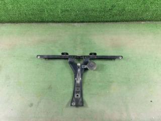 Рамка радиатора Subaru Levorg 2015