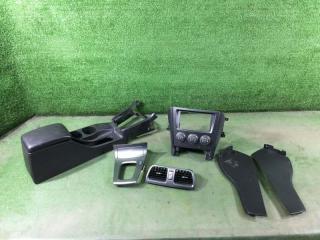 Консоль между сидений Subaru Impreza 2005