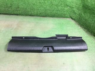 Накладка замка багажника Honda Civic 2009