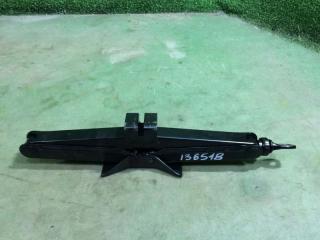 Домкрат Toyota Passo 2010