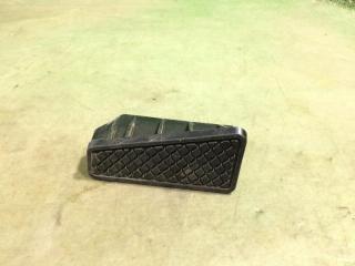 Подставка под ногу Subaru Impreza 2002