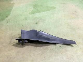 Уголок жабо правый Subaru Impreza 2009