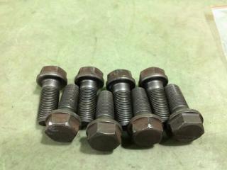 Болт маховика Subaru Impreza XV 2010 контрактная Болт маховика Subaru Impreza XV 2010