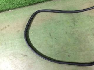 Уплотнительная резинка боковой двери задняя левая HONDA Fit Shuttle GG7 L15A