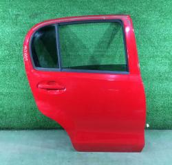 Дверь боковая задняя правая Toyota Passo 2012