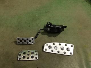 Накладка на педаль Subaru Impreza 2011 контрактная Накладка на педаль Subaru Impreza 2011