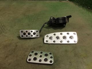 Накладка на педаль Subaru Impreza 2011 контрактная Накладка на педаль Subaru Impreza 2011