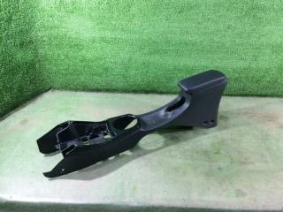 Подлокотник Honda Fit Shuttle 2014