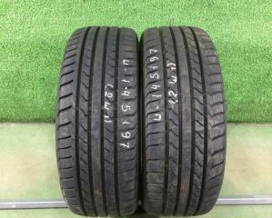 Комплект из 2-х Шина летняя 215/45R17 MAXTREK MAXIMUS M1 (б/у)