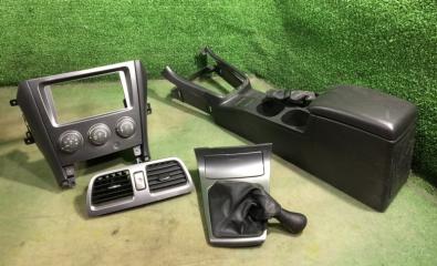 Консоль между сидений Subaru Impreza 2006