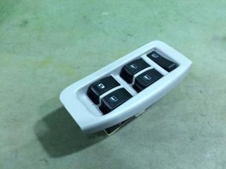 Блок управления стеклоподъемниками Toyota Passo 2010