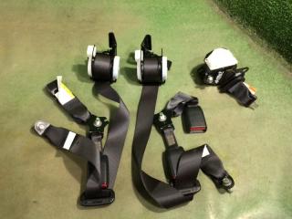 Ремень безопасности задний Subaru Impreza XV 2010