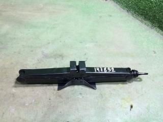 Домкрат Toyota Passo 2014