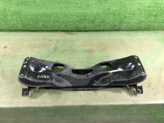 Балка подвески передняя Subaru Impreza 2002