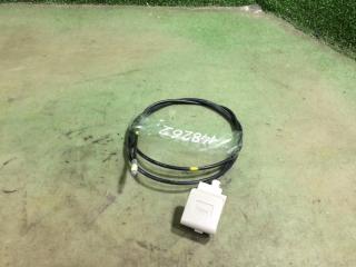 Трос замка капота Toyota Passo 2016