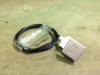 Трос замка капота Toyota Passo 2014