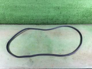 Уплотнительная резинка двери багажника Toyota Passo 2014