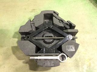 Набор инструментов Subaru Impreza XV 2010