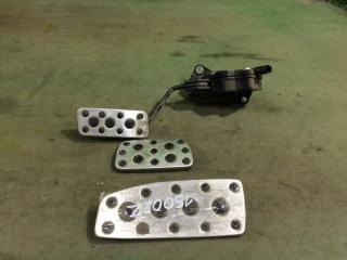 Накладка на педаль Subaru Impreza XV 2010 контрактная Накладка на педаль Subaru Impreza XV 2010