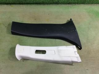 Накладка на стойку кузова правая Subaru Impreza XV 2010 контрактная Накладка на стойку кузова правая Subaru Impreza XV 2010